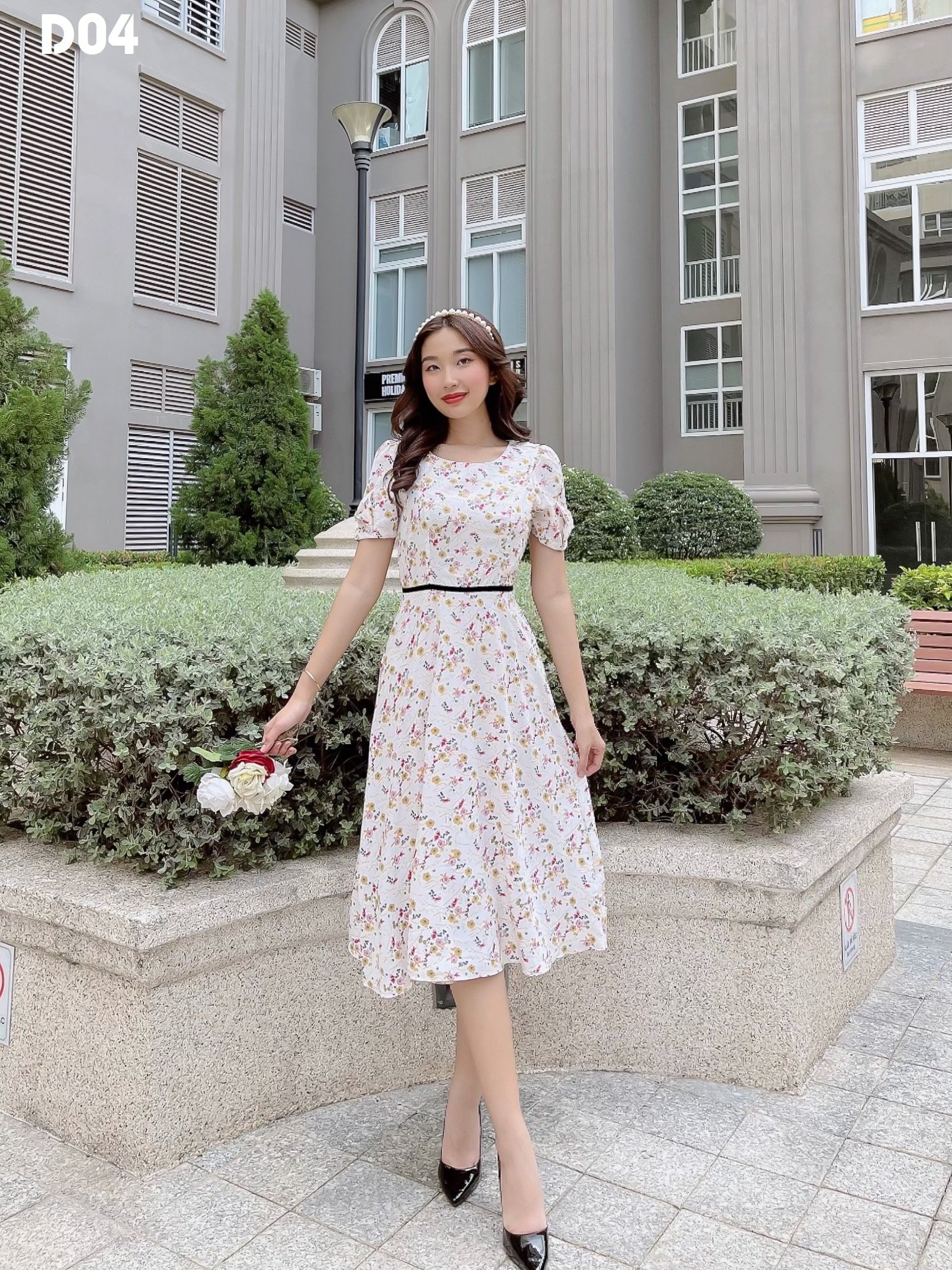 Đầm xoè trắng hoa nhí tay nơ eo phối màu chất lụa mềm D04