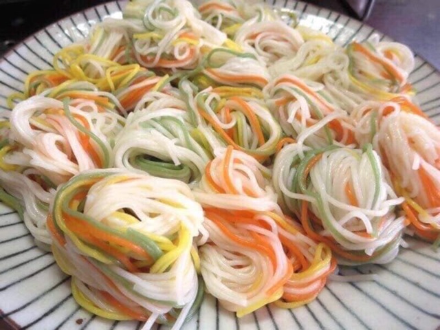 MÌ RAU CỦ NGŨ SẮC SOMEN 360GR
