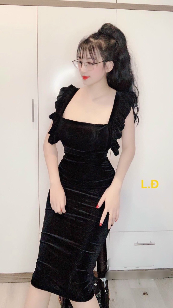 Váy đầm ôm body sexy hở lưng dây vai bèo chất nhung trơn