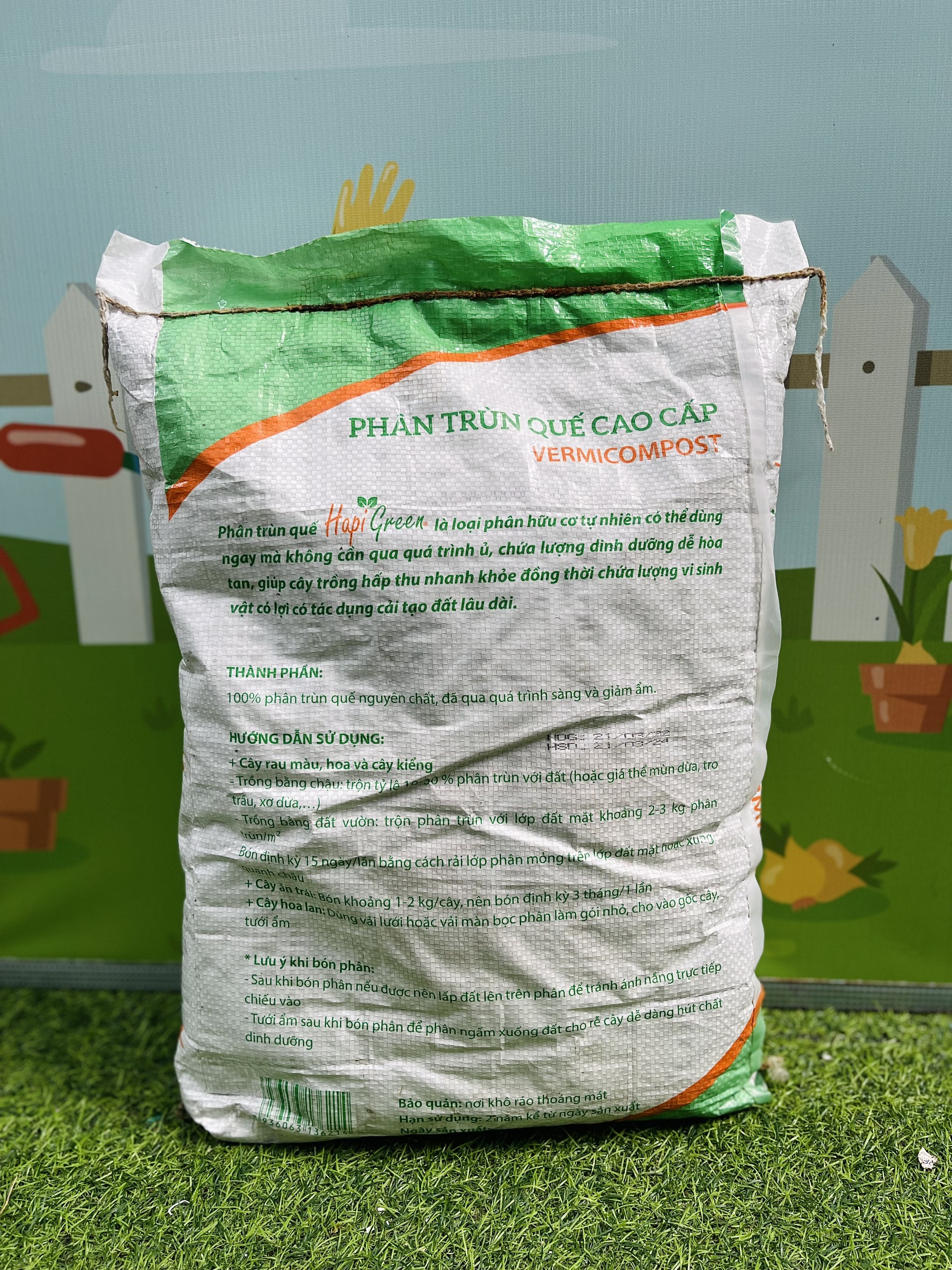 Phân trùn quế 10kg dạng bột mịn bón cây trồng hiệu quả nhanh Hapi green Phú Nông