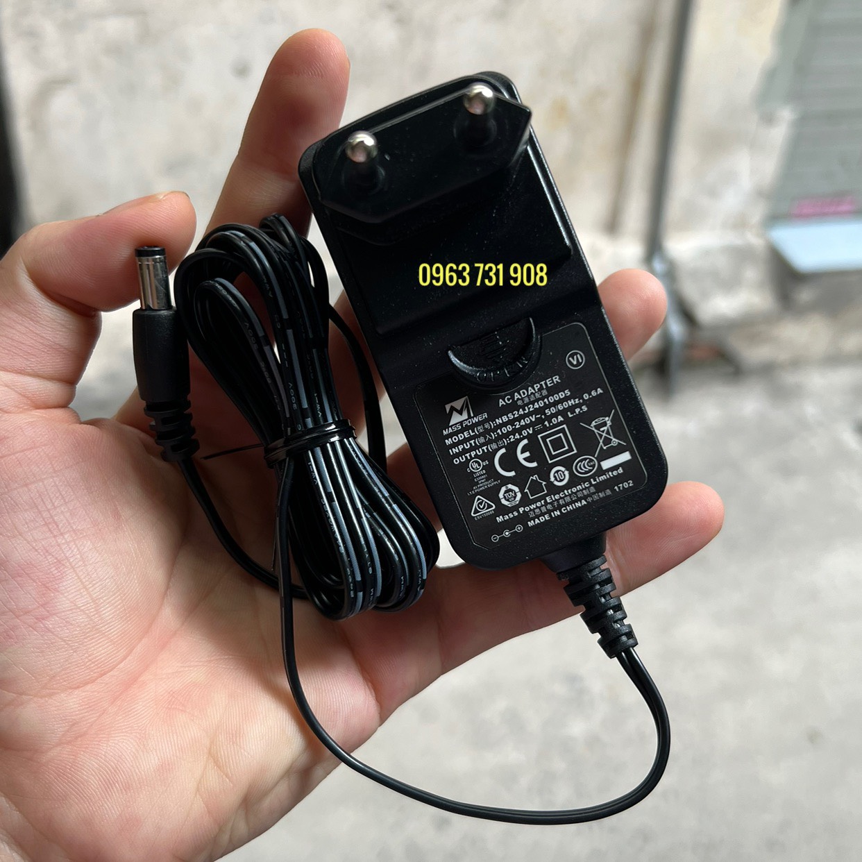Adapter nguồn 24V-1A loại cao cấp