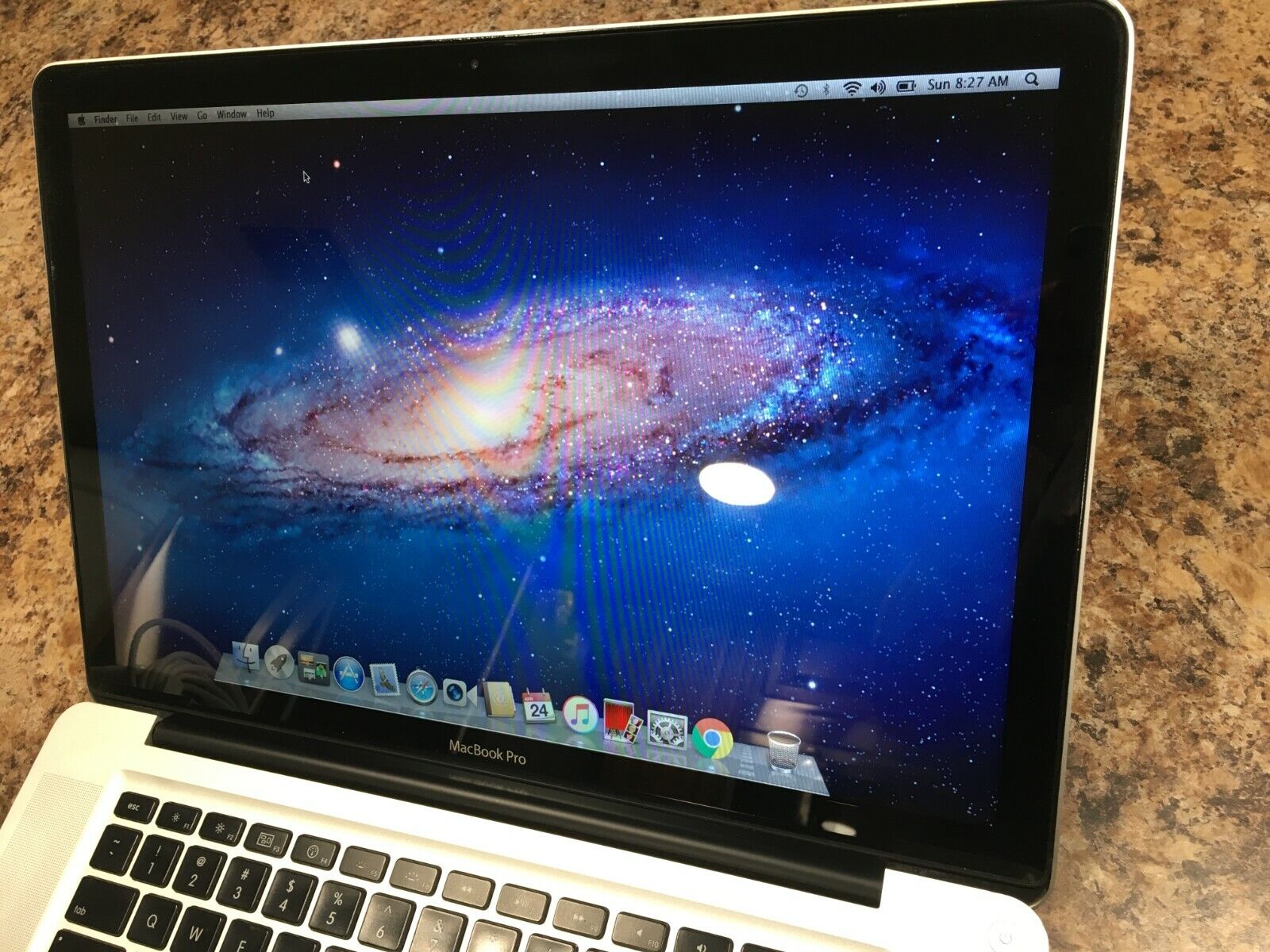 LAPTOP MB896 -INTEL CORE 2 RAM 4G SSD 128G 15.4INCH