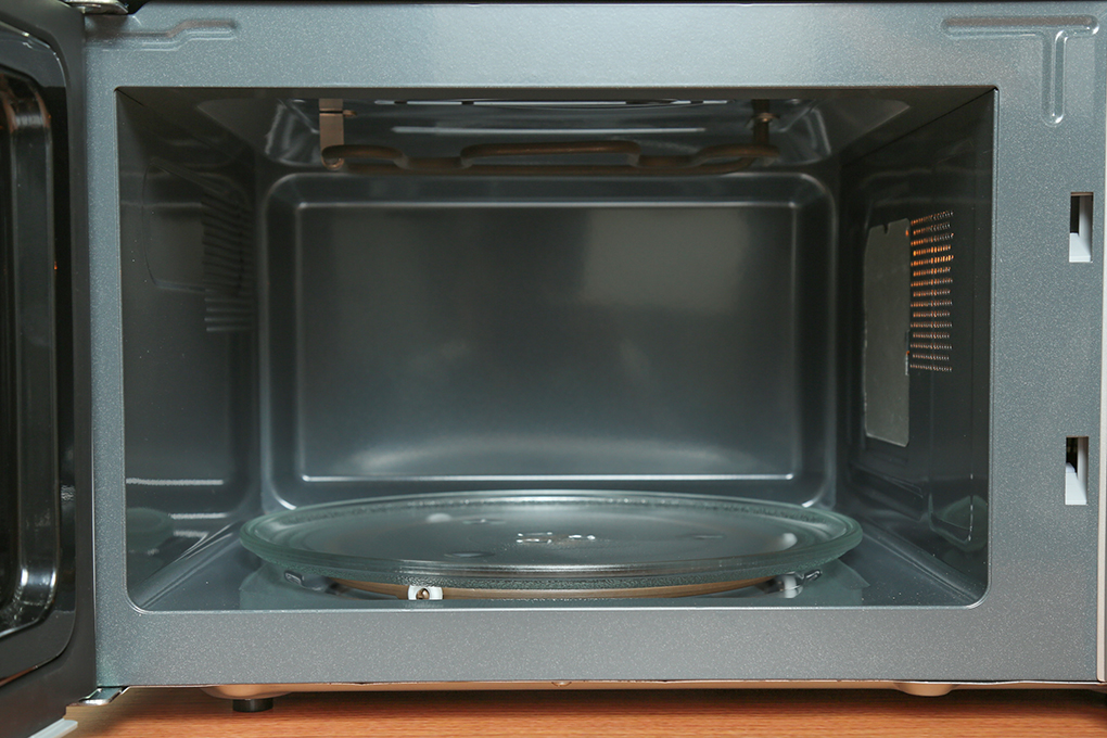 Lò vi sóng Electrolux Impreso 30L EMS3085X