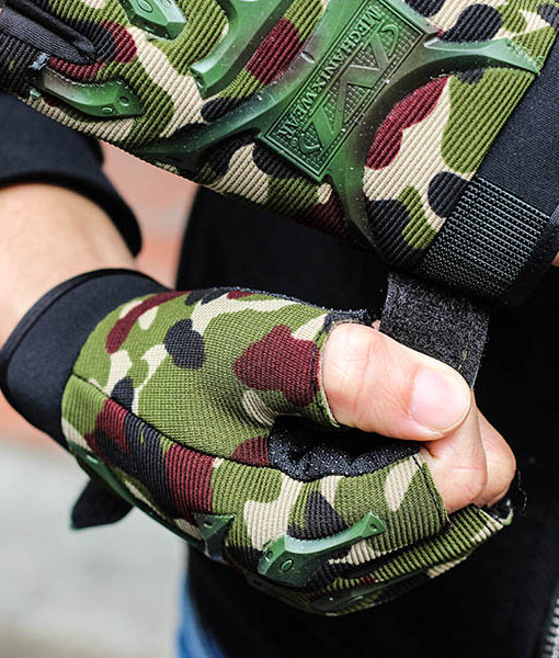 Găng tay xe máy Mechanix cụt ngón