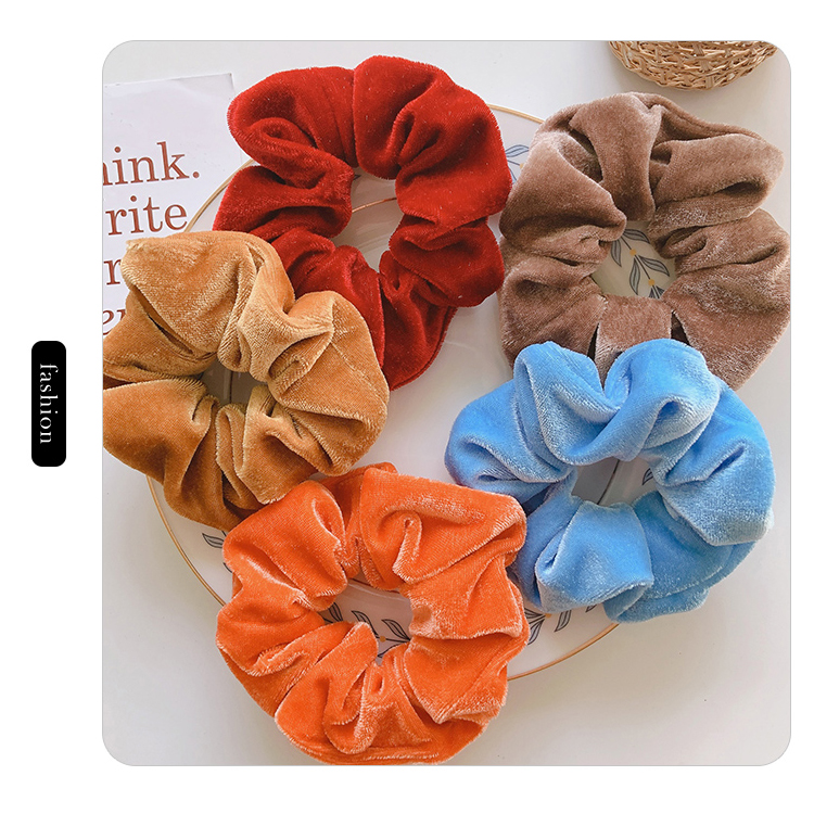 Cột tóc Scruchie nhung mịn Tiểu thư kiêu sa