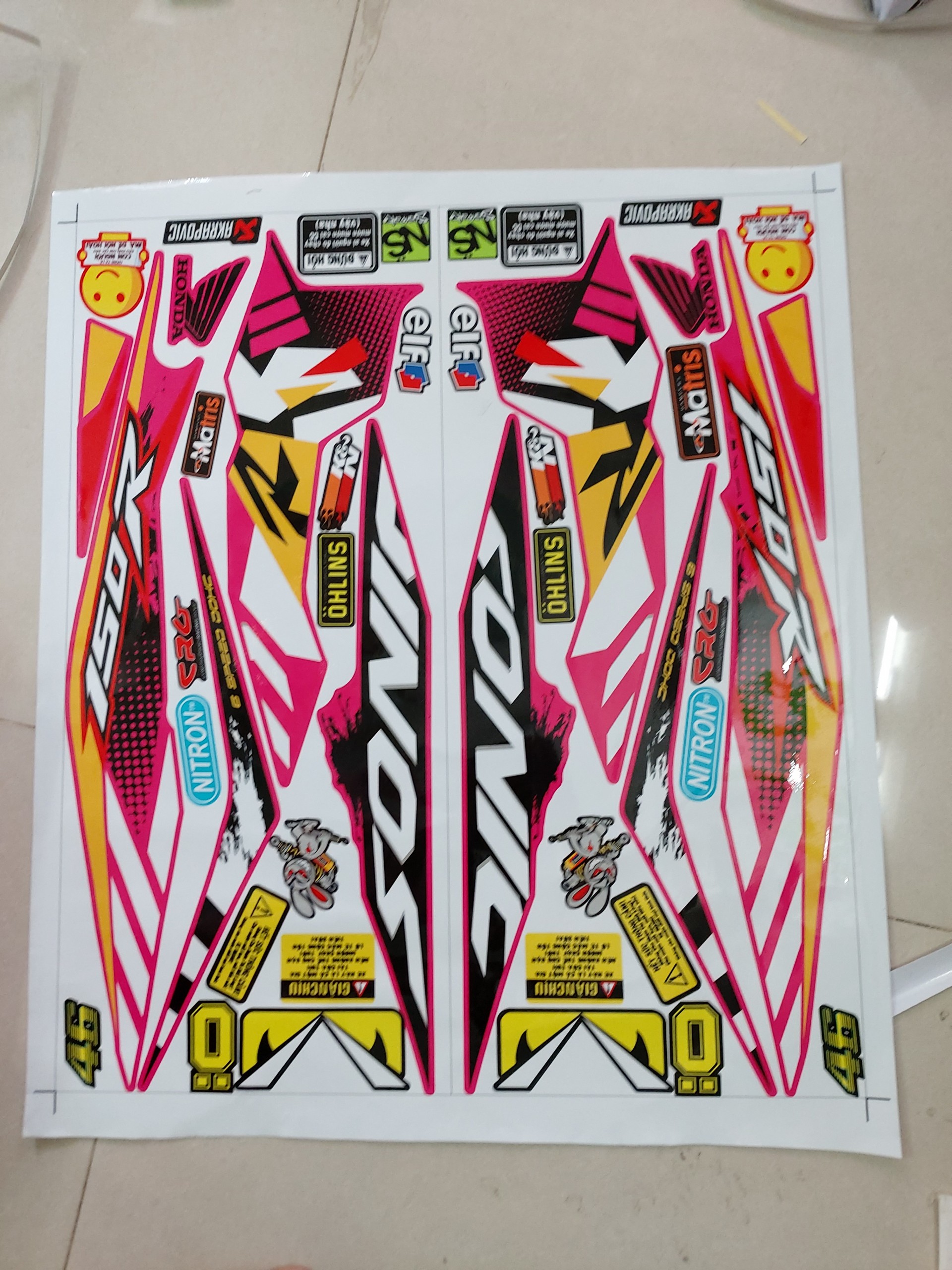 [HCM]Tem rời sonic dán xe hồng