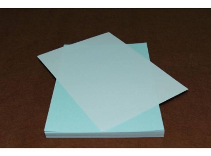 Giấy đề can A4 đế xanh ( 100 tờ xấp ) . Do VPP Hiếu Cường cung cấp