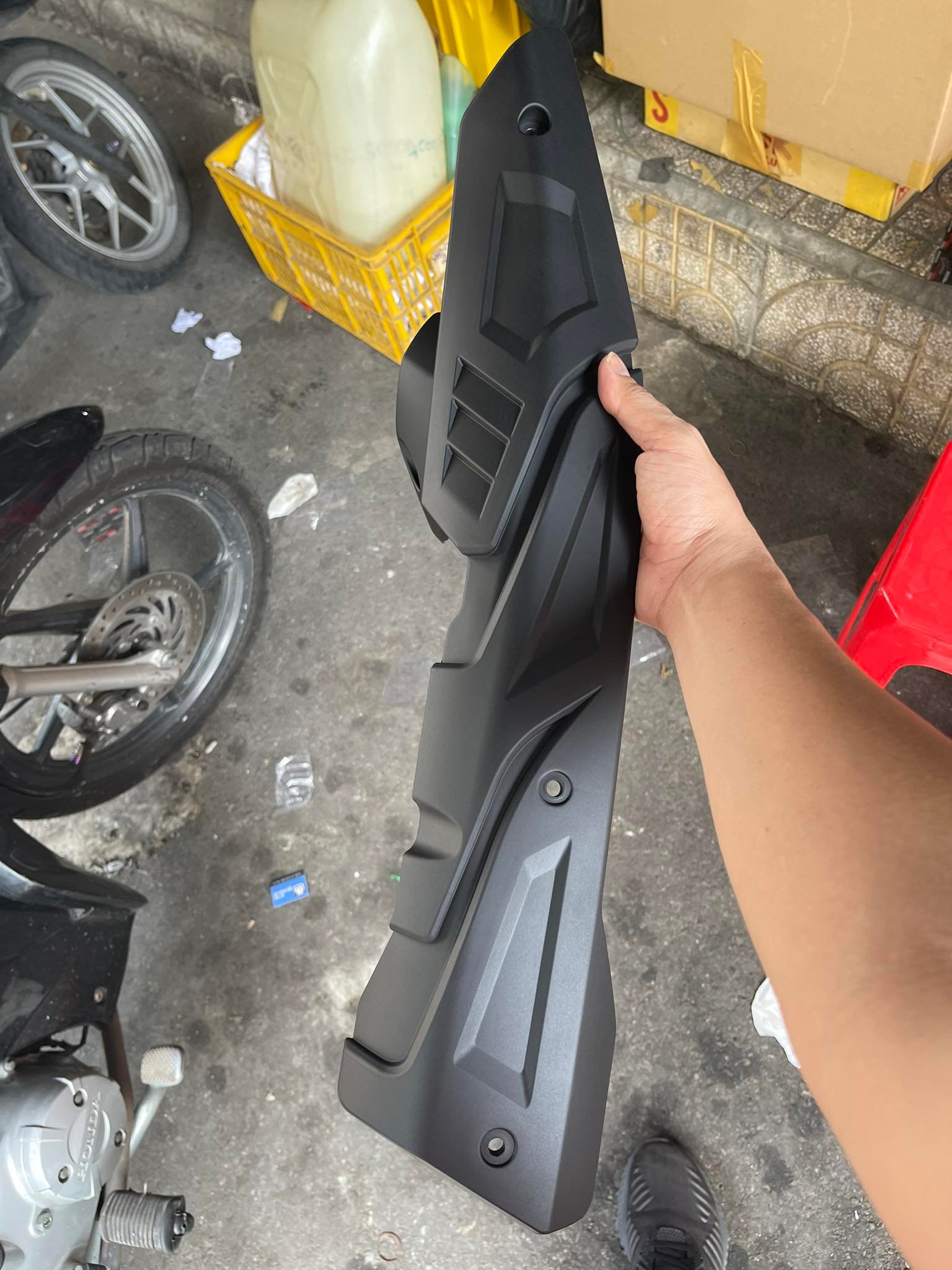 Ốp và đít bô ex155 đen nhám