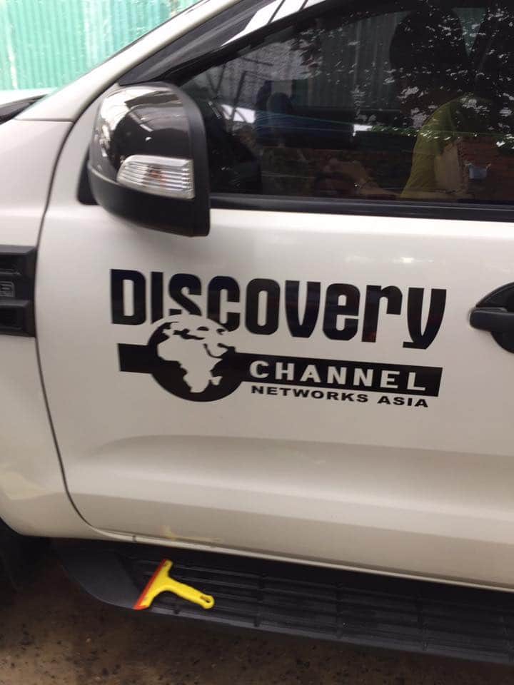 Tem dán cánh cửa Discovery ( Bạc)
