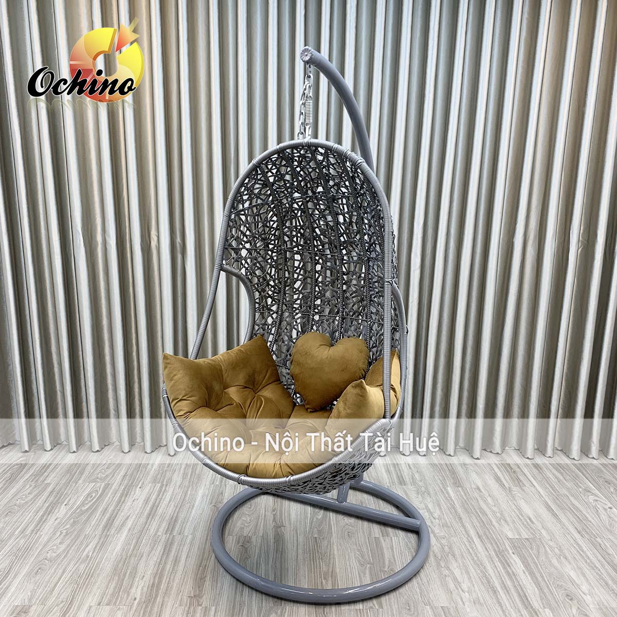 Xích đu đơn để ban công khung nhựa giả mây màu nâu mẫu tay c cao cấp