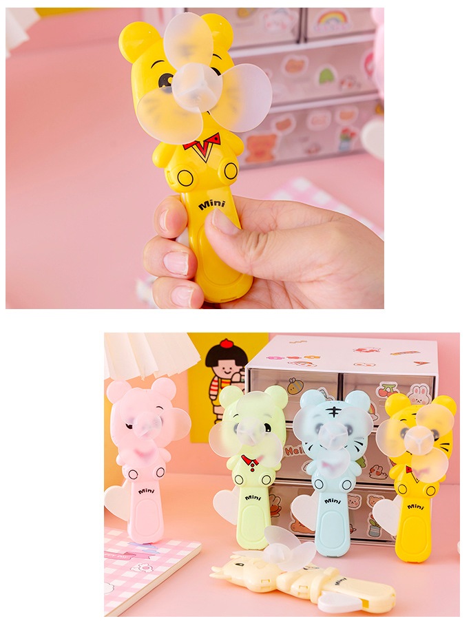 Quạt mini bóp tay dễ thương cho bé cầm chơi