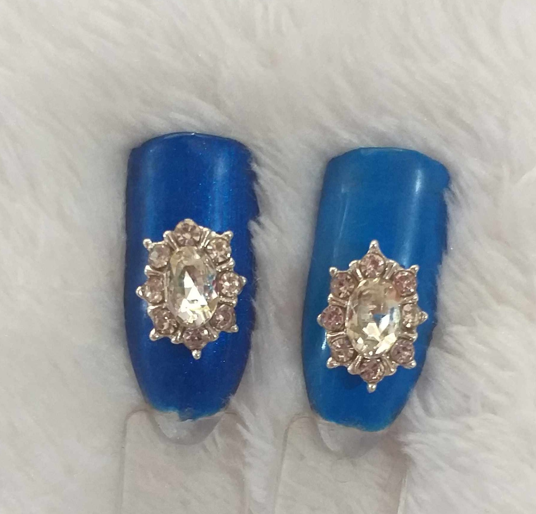 2 VIÊN ĐÁ TRANG TRÍ MÓNG NGHỆ THUẬT 3D (21)
