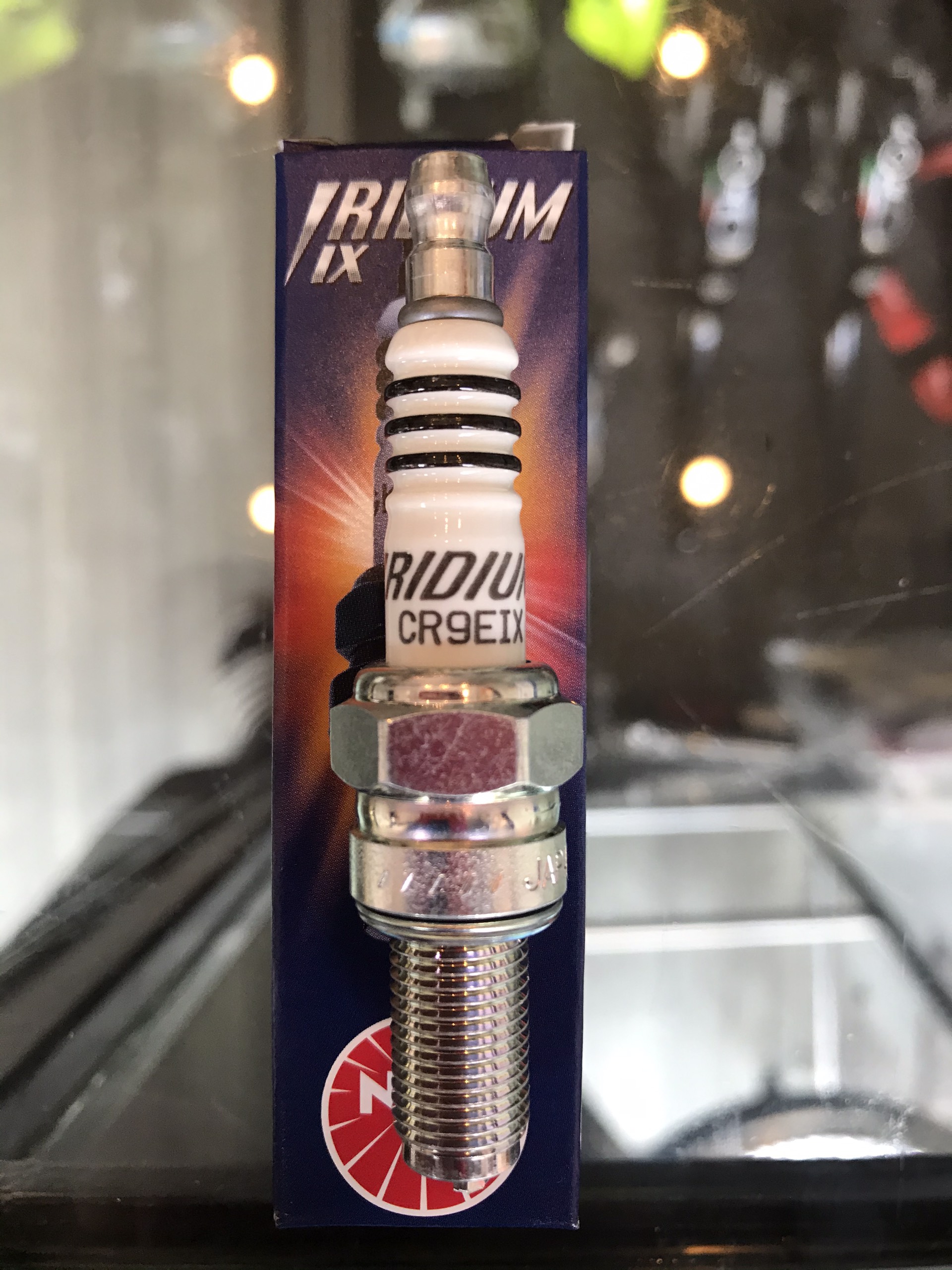 [Motoworld Phân Phối] NGK Bugi CR9EIX Iridium IX