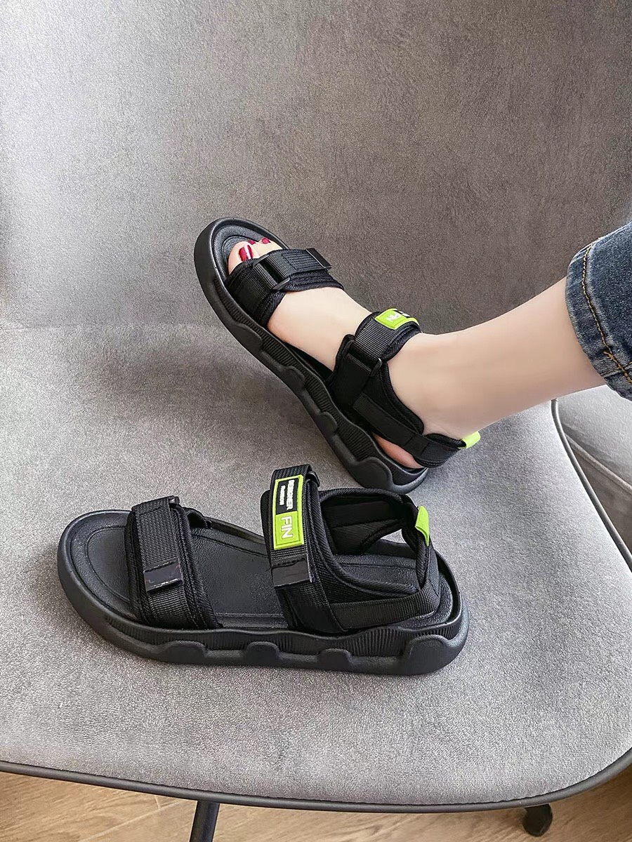 SANDAL HỌC SINH CHỮ FIN