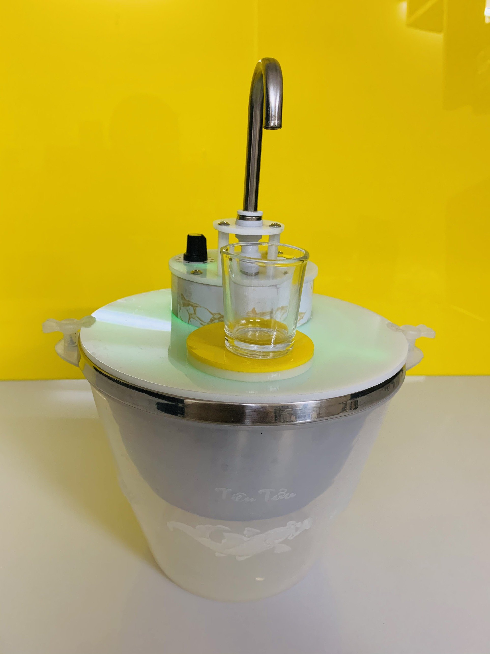 BÌNH RÓT RƯỢU - ƯỚP LẠNH RƯỢU