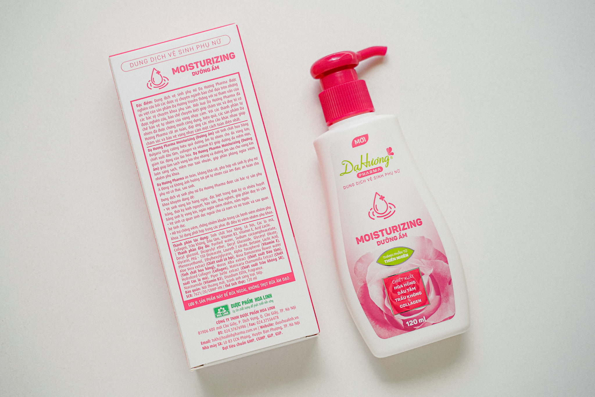 Dung dịch vệ sinh phụ nữ Dạ Hương Pharma Moisturizing (Dưỡng ẩm, làm mềm mịn & sáng hồng) 120ml