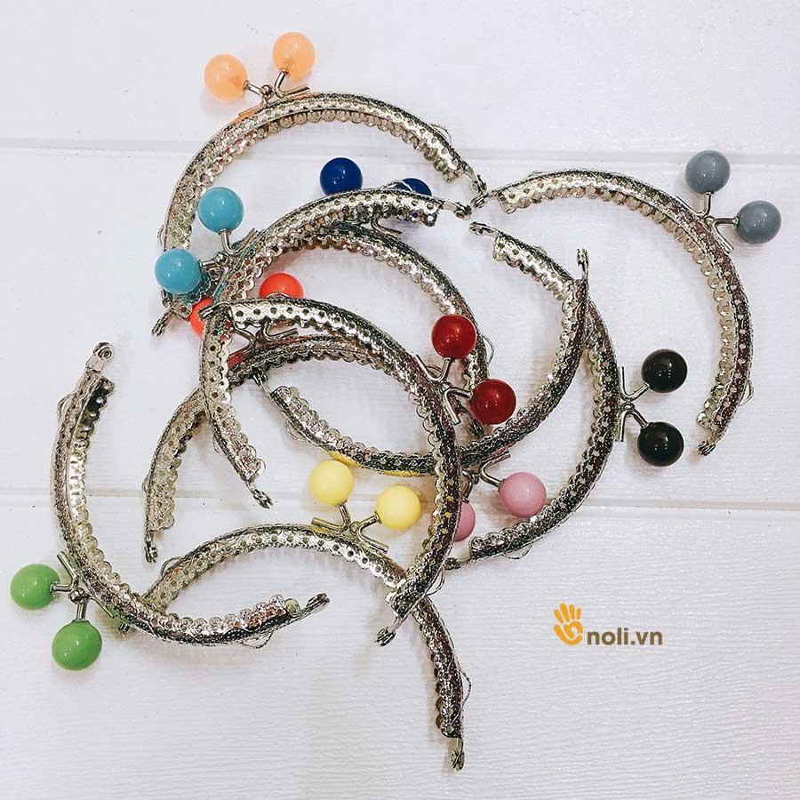 Pearl bag frame for handmade handbags