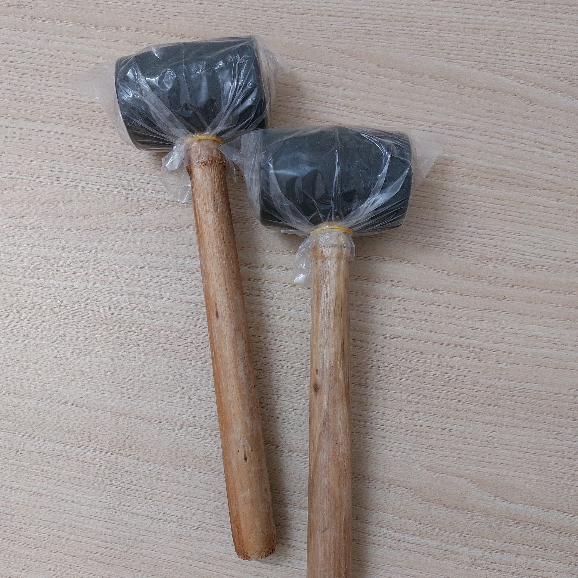 Búa cao su để thi công xốp, sàn