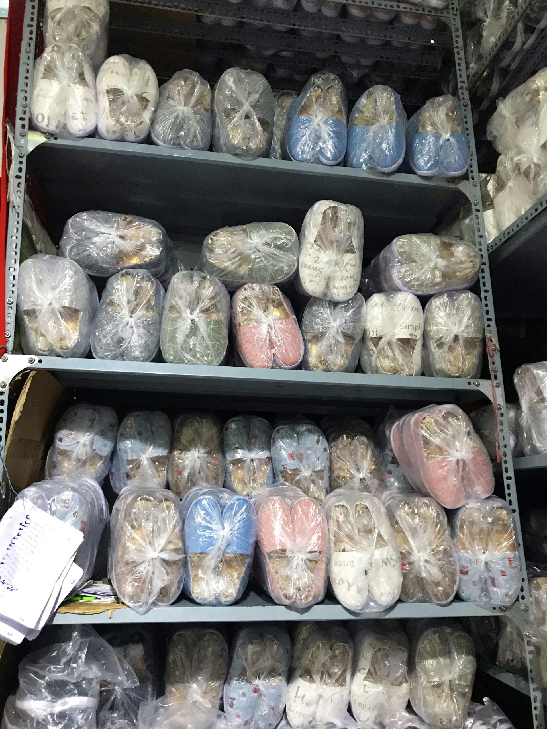 [HCM]GIÀY LƯỜI NỮ Ô VUÔNG MÀU XÁM