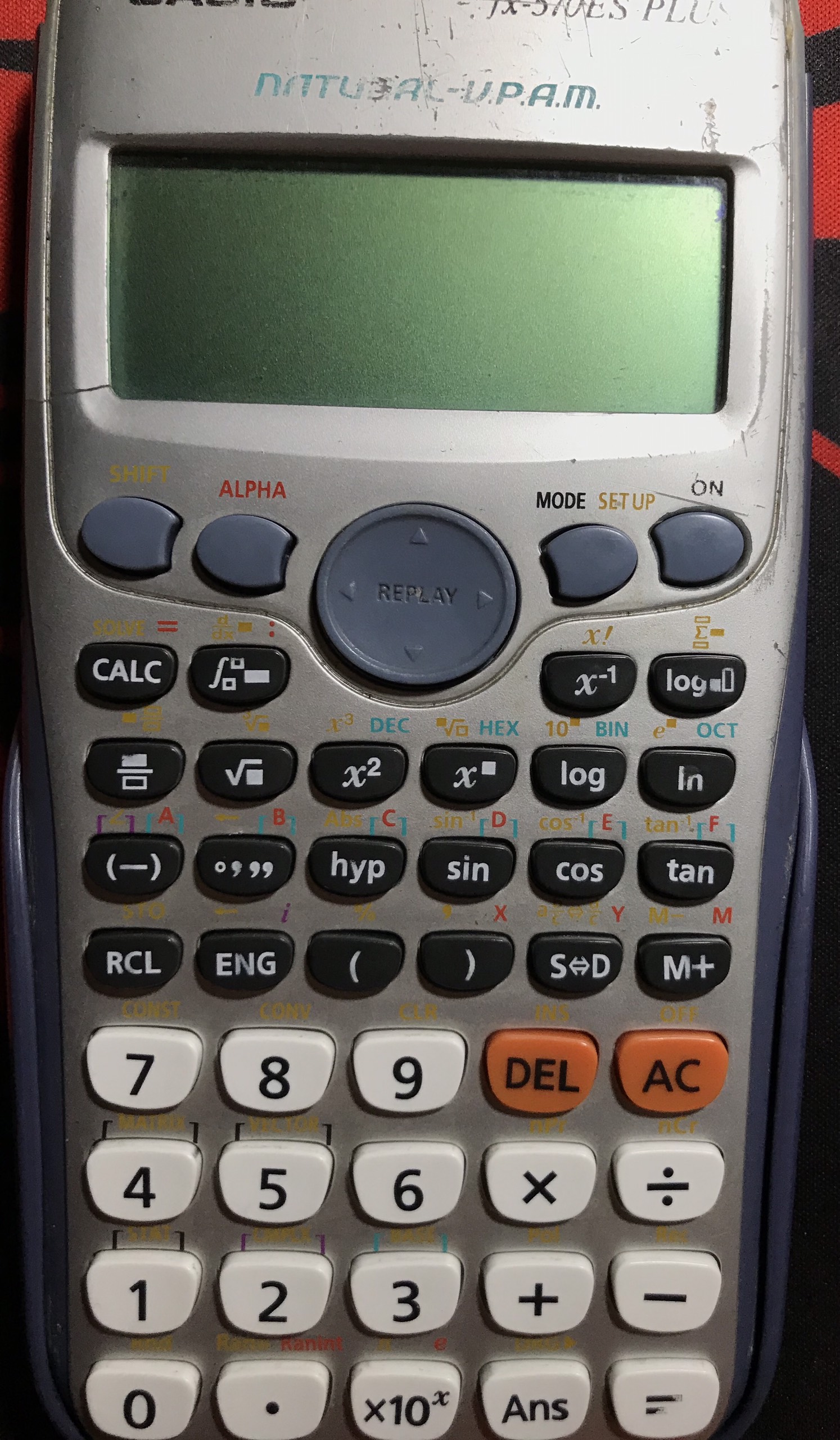 Máy Tính cầm tay Casio FX-570ES Plus (đã qua sử dụng)