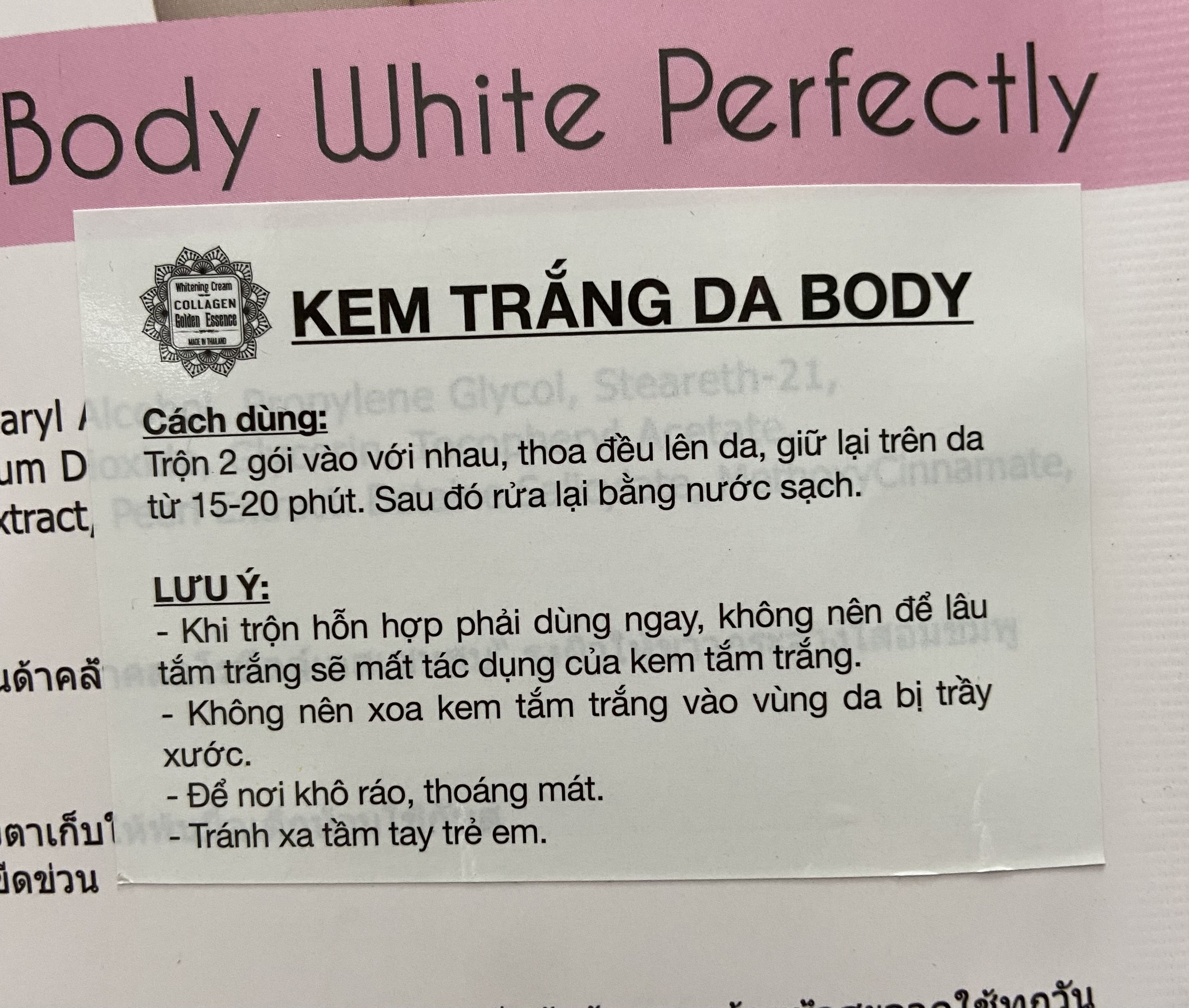 Kem và bột tắm trắng