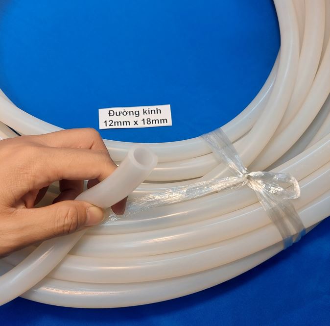 Ống silicon phi 12 (đường kính 12mm x 18mm)