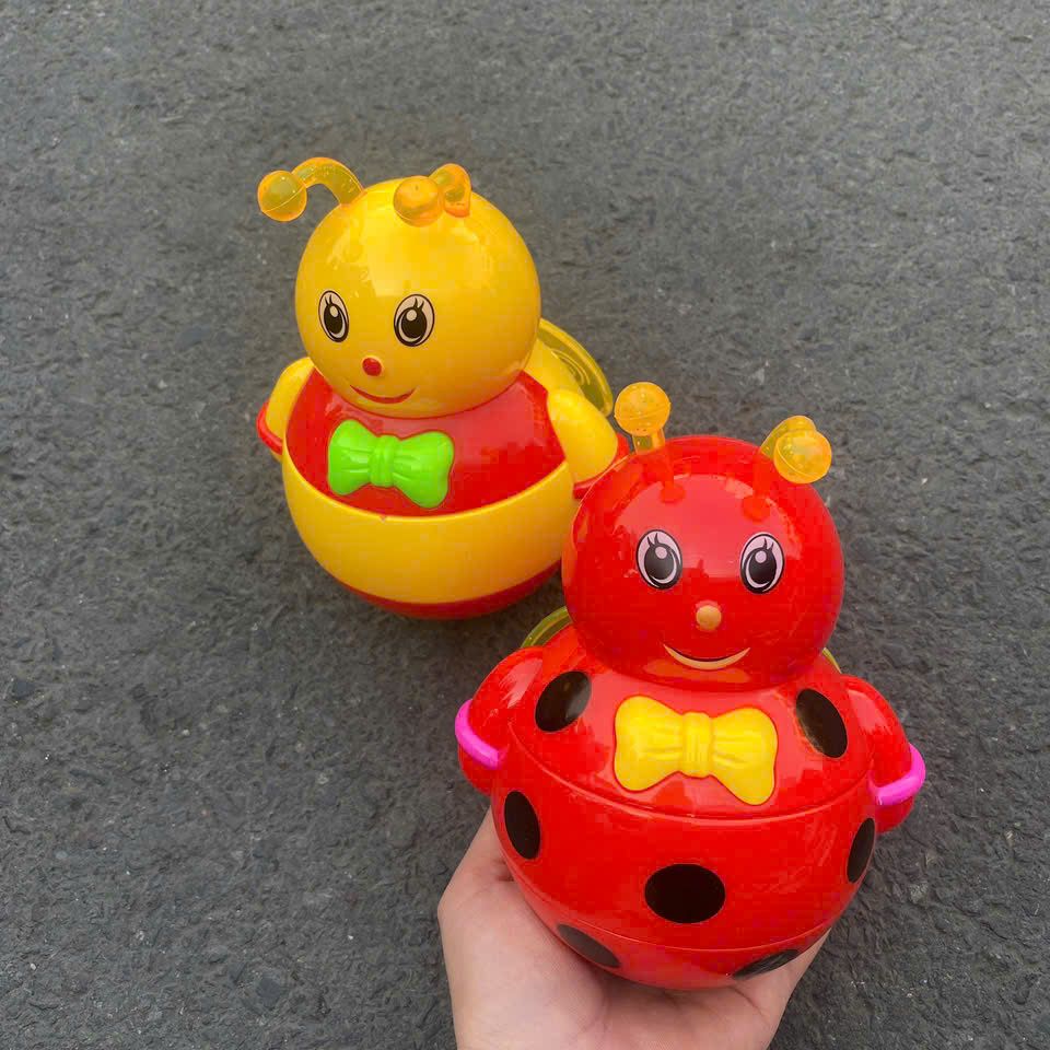 Đồ chơi con lật đật có đèn có nhạc , phát triển kỉ năng cho bé Toy