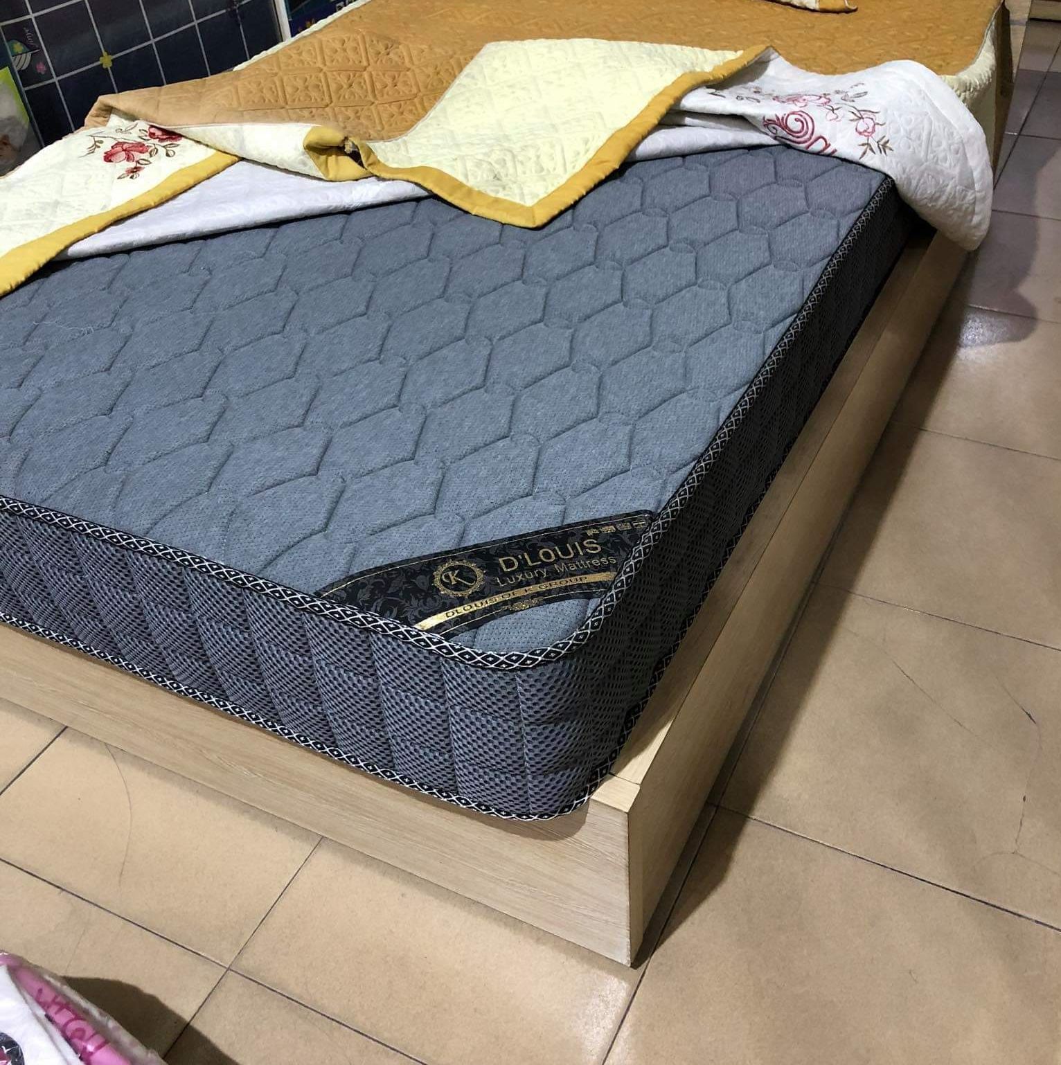 ĐỆM (NỆM) LÒ XO D'LOUIS ROLL EASY (cuộn gọn dể dàng)
