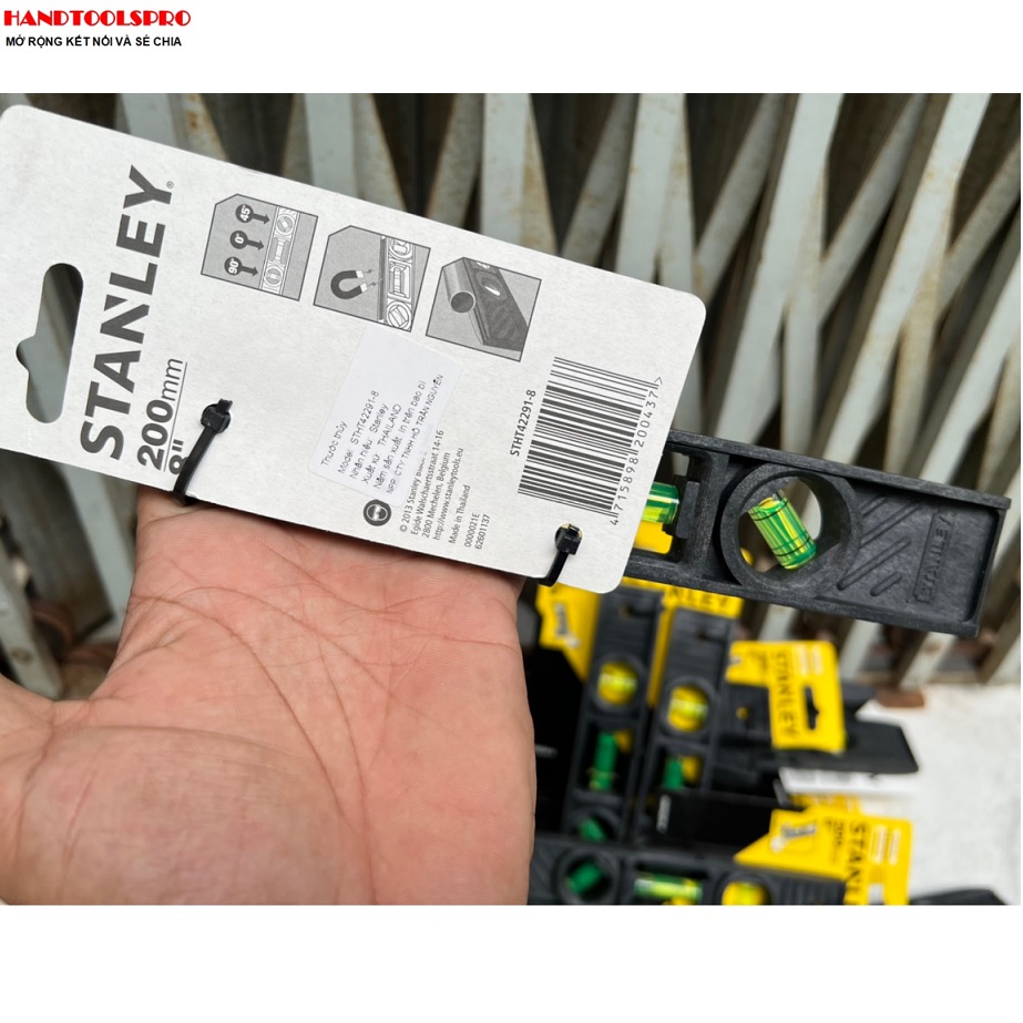 8” Thước thủy từ tính Stanley 42-291