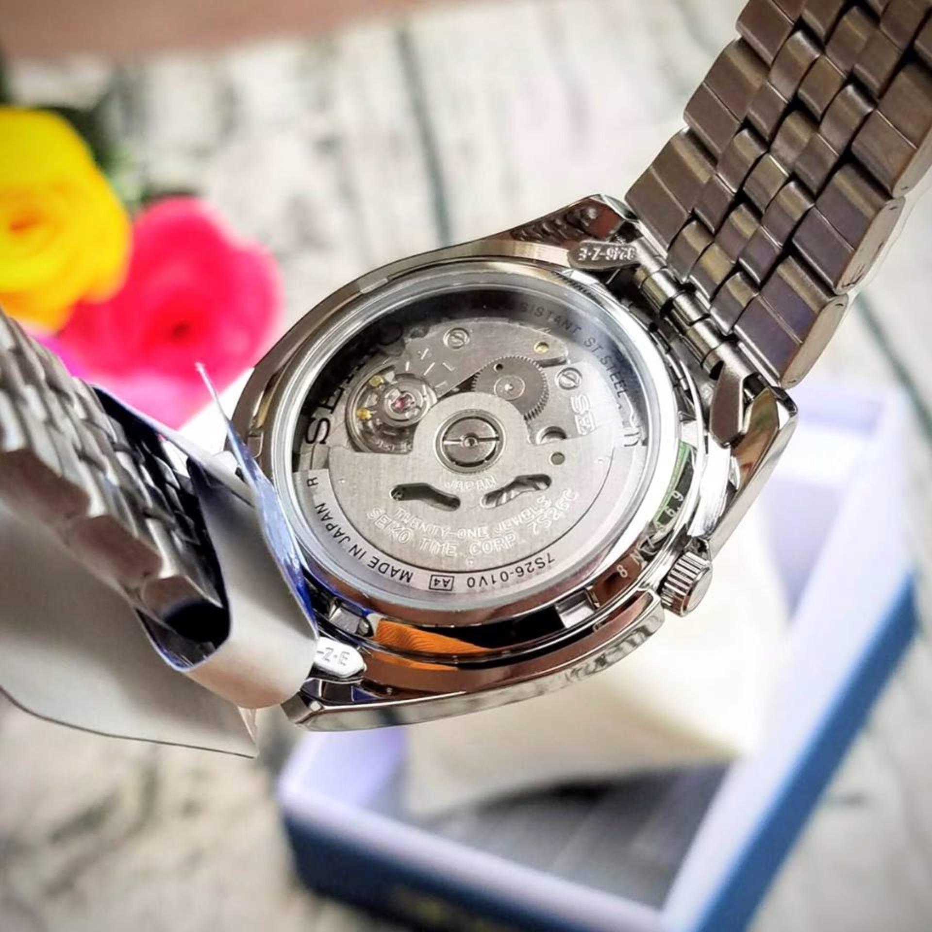 SEIKO 5 SNK369J1