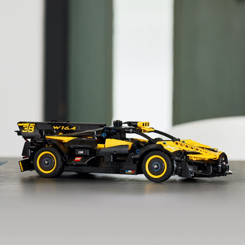 Đồ Chơi LEGO Technic Siêu Xe Bugatti Bolide 42151 (905 chi tiết)