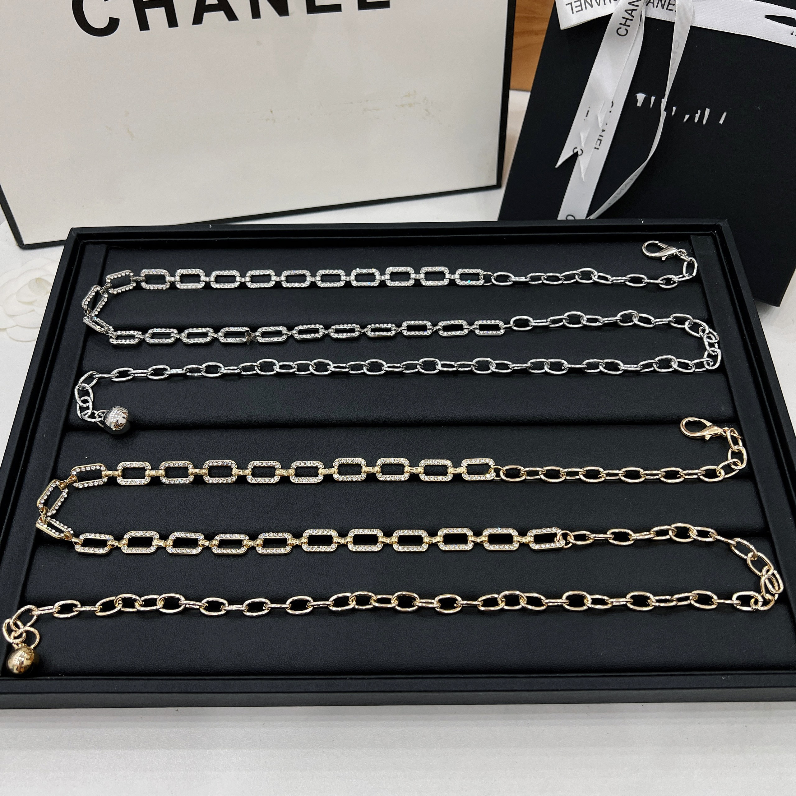 BST đai váy xích thời trang