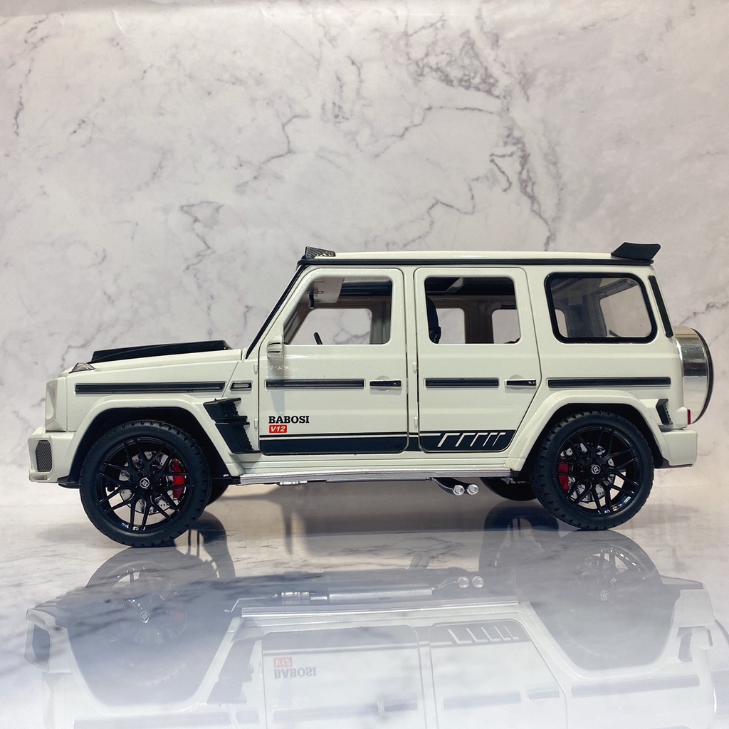 Xe mô hình Mercedes Brabus G700 1:18 Weituo