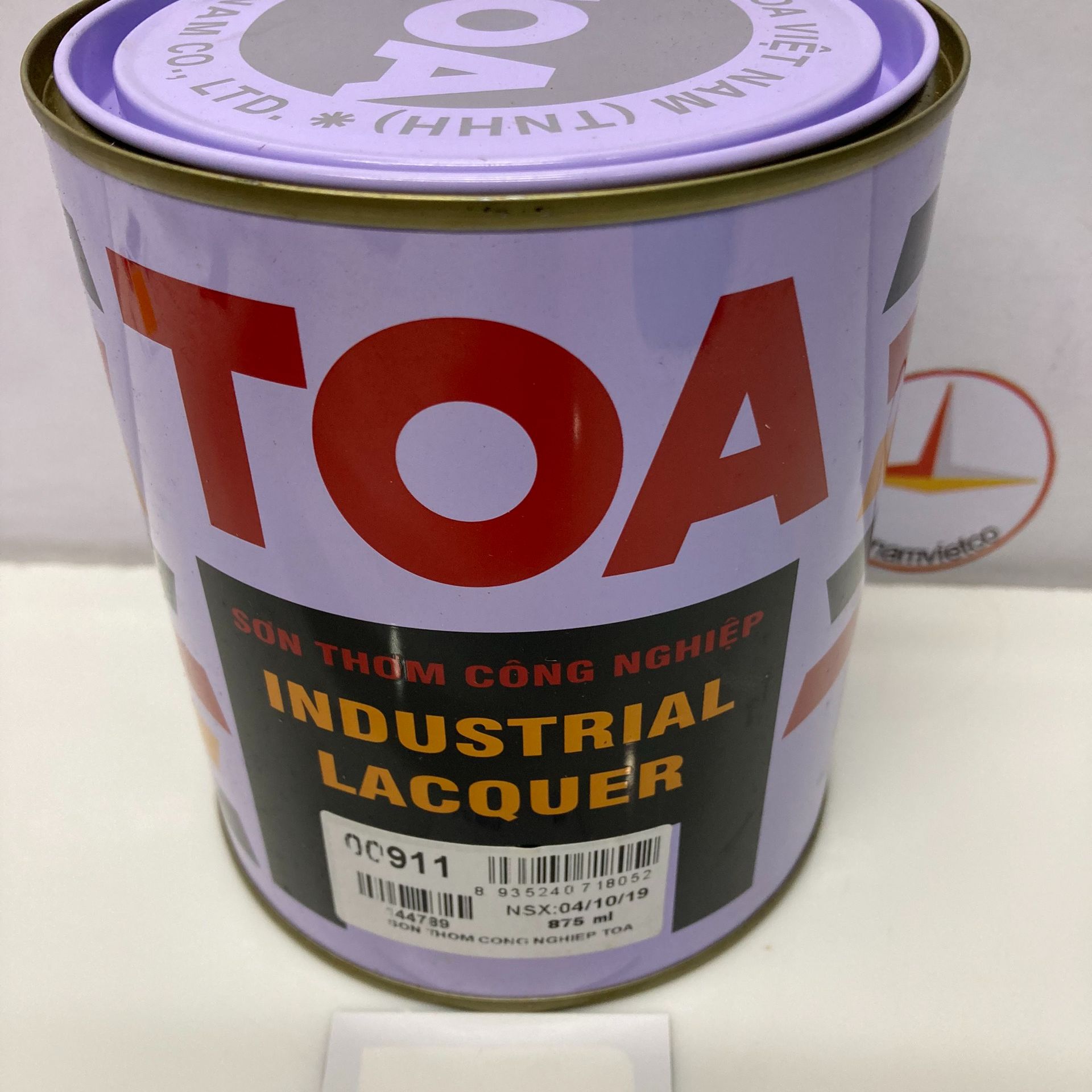 Sơn thơm công nghiệp Toa màu trắng mờ 911 875ML