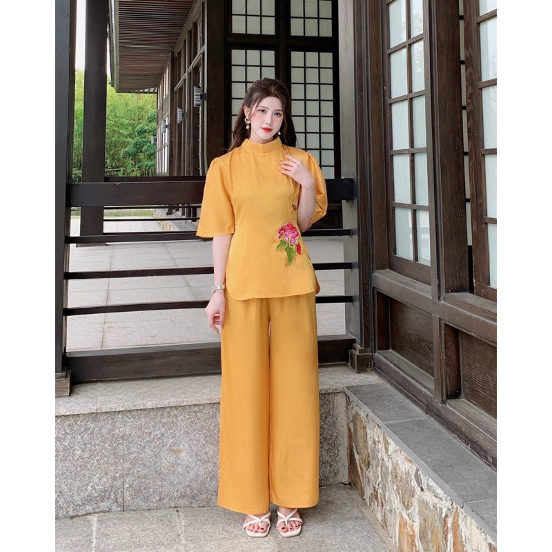 DỒ LAM ĐI LỄ CHÙA  -LỤA GẤM