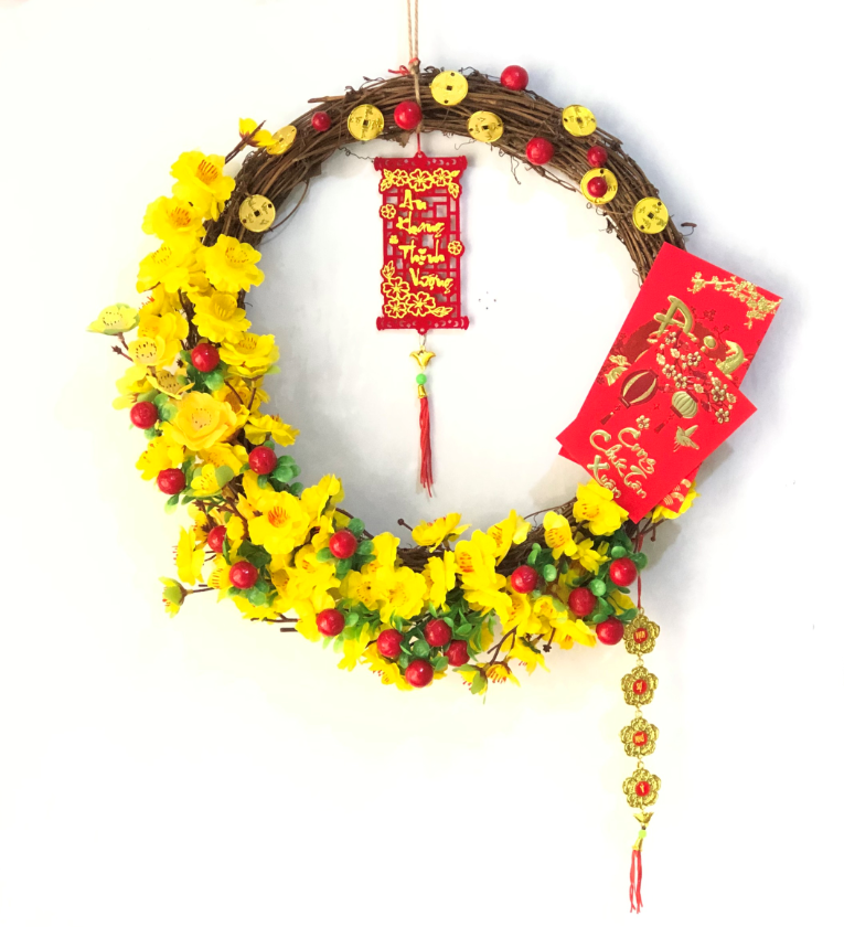 Vòng hoa mai  trang trí tết H05