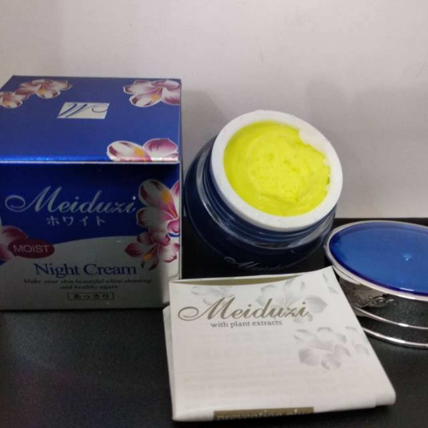 Kem Giảm Nám Thâm Tàn Nhang Meiduzi Night Cream 20g Nhật