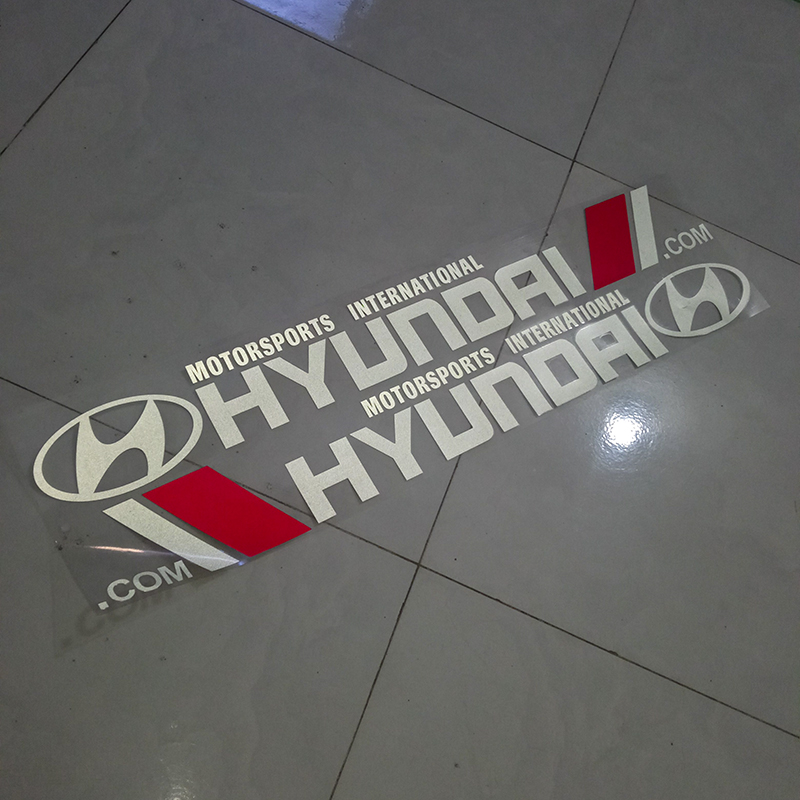 Bộ tem hyundai phản quang dán thân xe ô tô