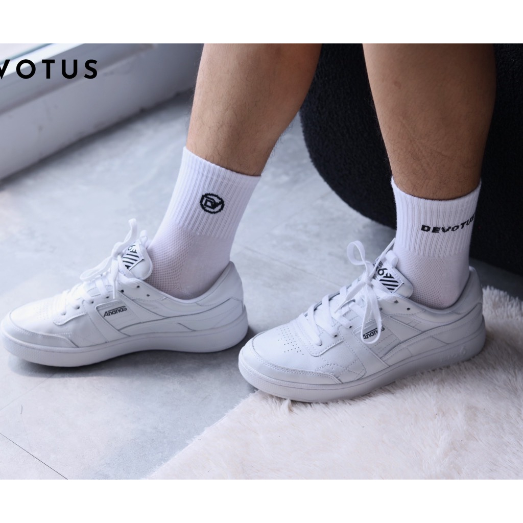 Vớ Local Brand Unisex Devotus dệt Logo
