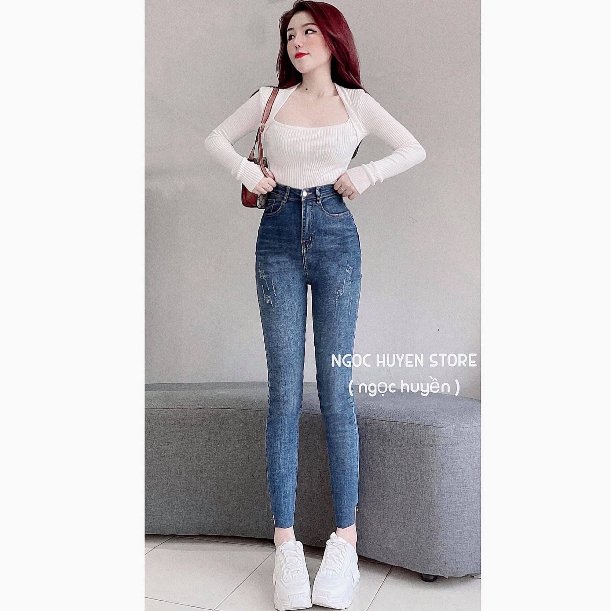 Set jeans dài lưng cao trơn + áo gân cổ vuông