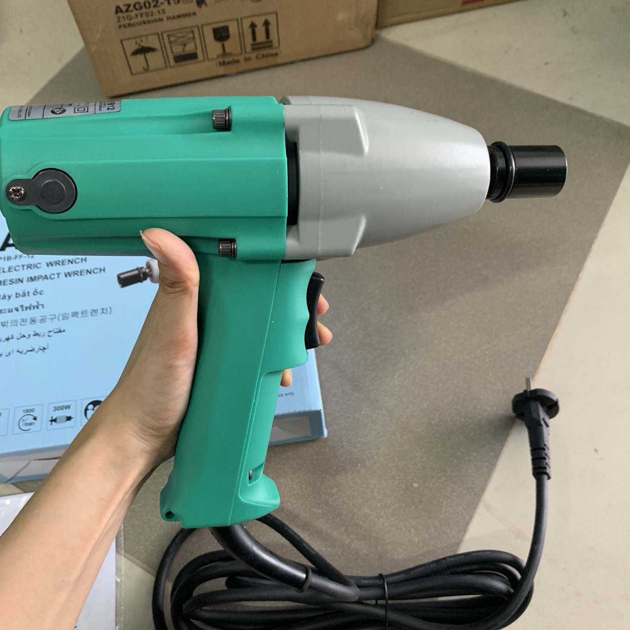 1/2" máy vặn bulông 300w dca apb12