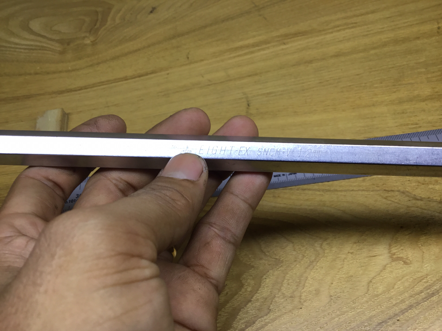 Lục Giác Eight Nhật 12mm-26Cm Có Từ