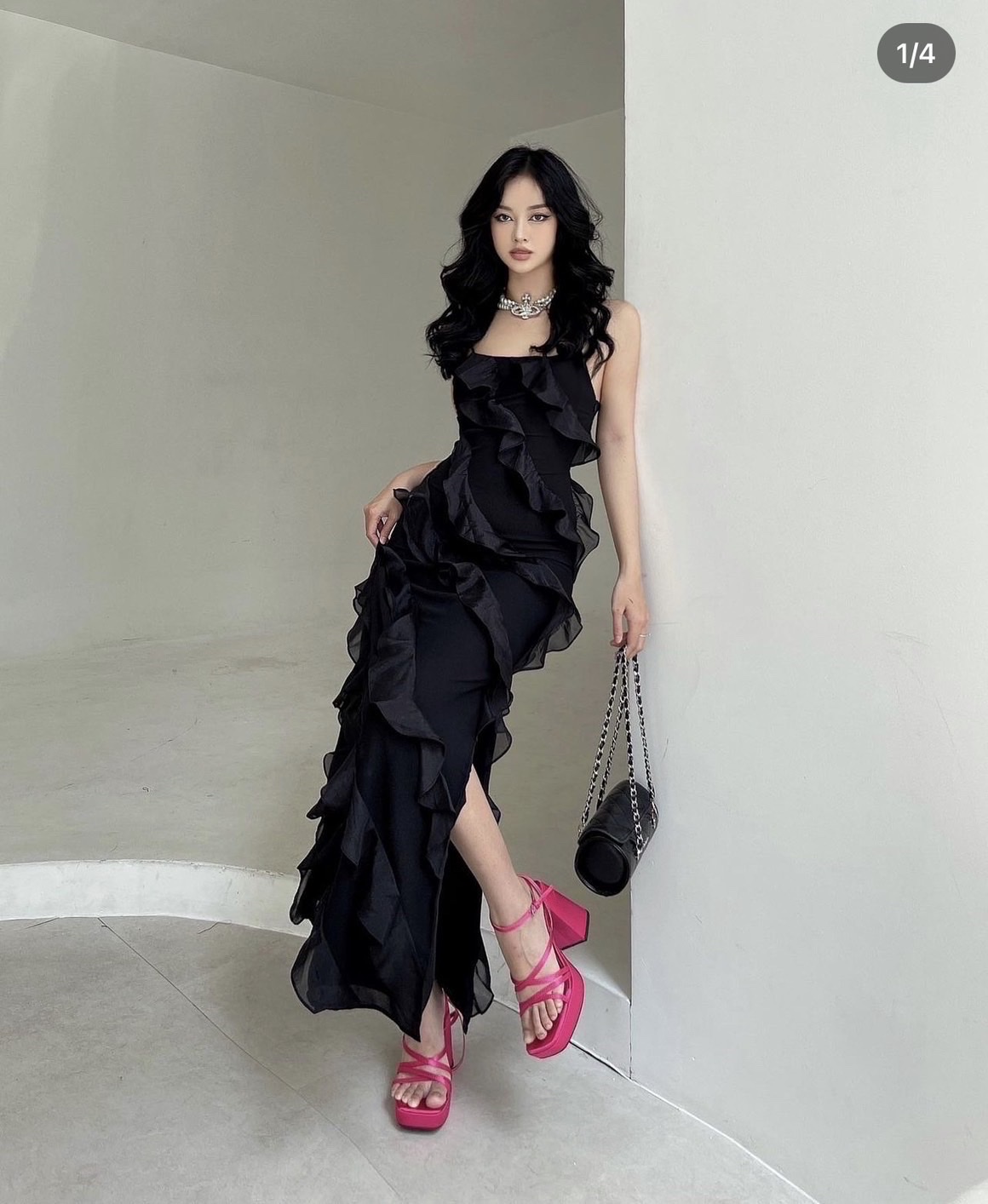 Đầm Đen Hai Dây Bèo Tầng Dự Tiệc FOREL