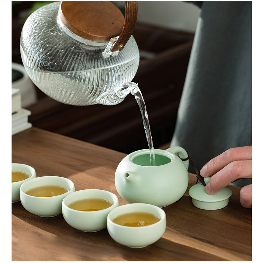 Bộ Ấm & Chén Trà - 2 Chén - Túi Xách Giấy Đẹp - Màu Trắng 2 chén
