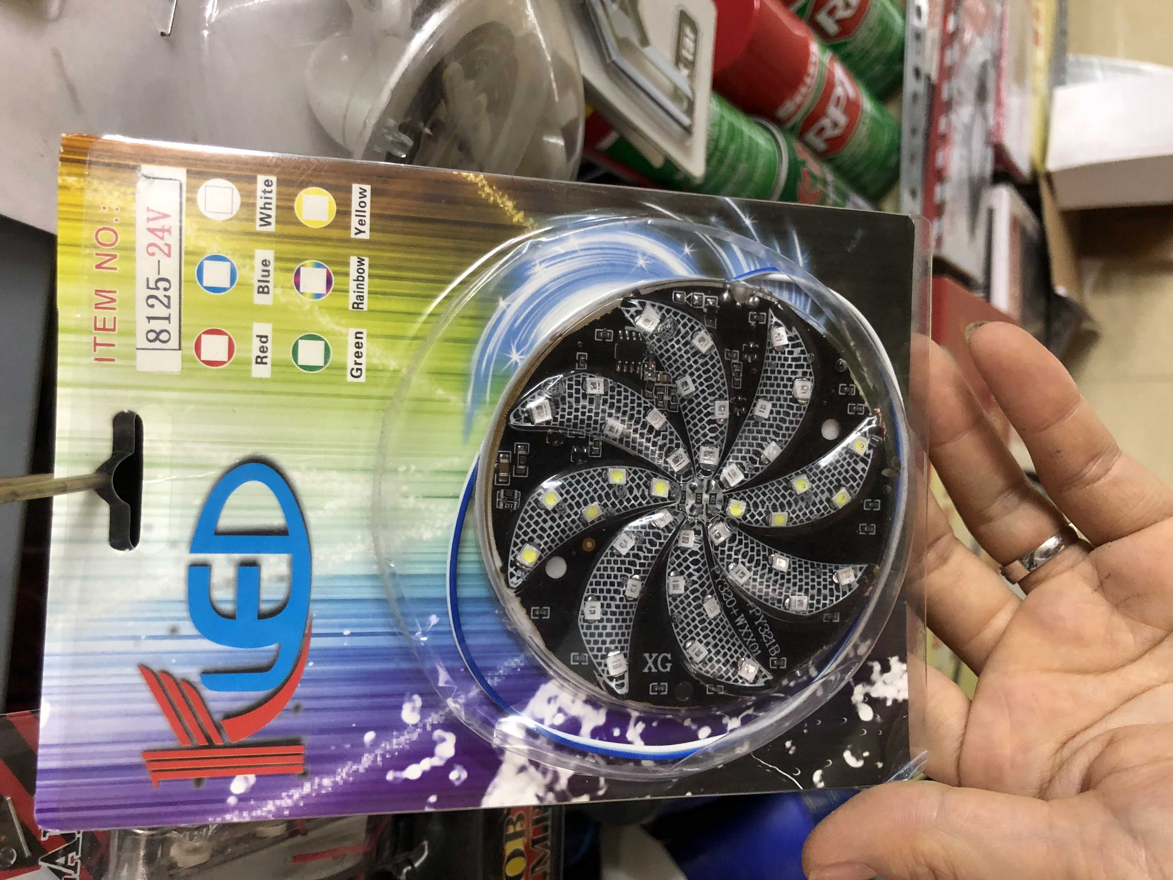 Đèn led stop gắn đuôi xe 7 màu cho xe máy và ô tô - đenlestop