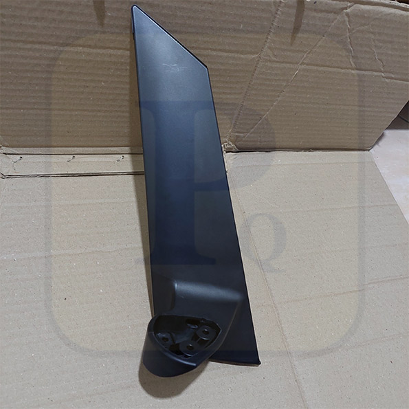 CHÂN KÍNH CHIẾU HẬU TOYOTA INNOVA 2006-2015