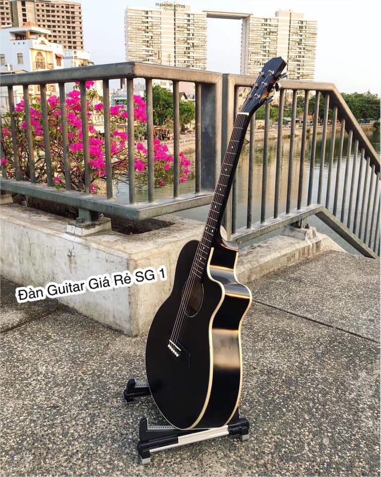 [HCM]Đàn guitar acoustic có ty khóa đúc