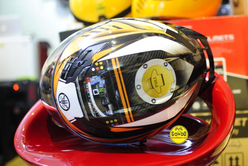 Tem Yamaha màu Cam dán mũ Fullface