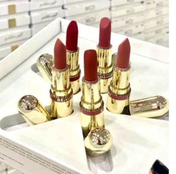 Son thỏi mini Golden Gift M.O.I hồ ngọc hà