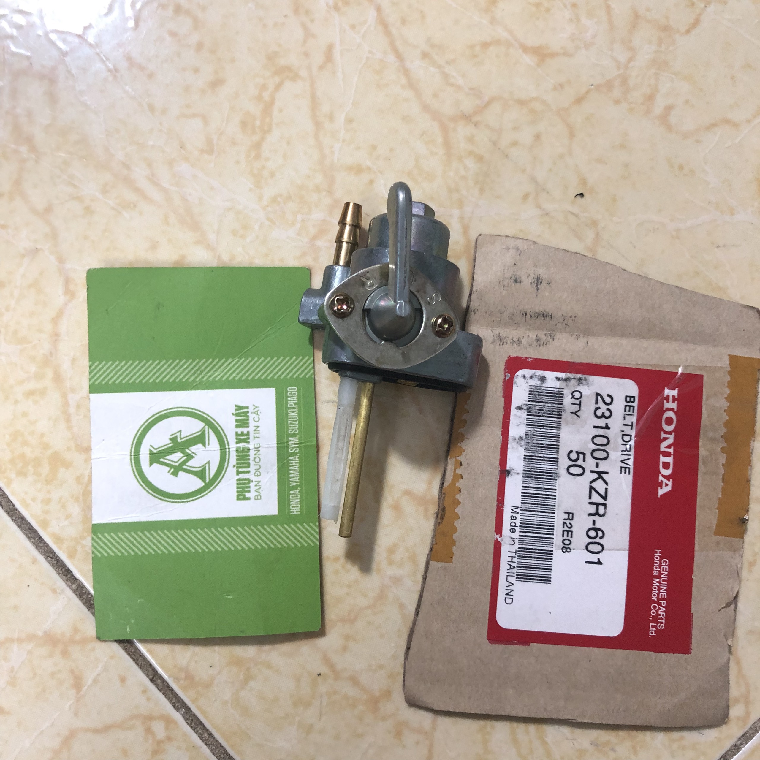 KHOÁ XĂNG XE 67 LOẠI 1